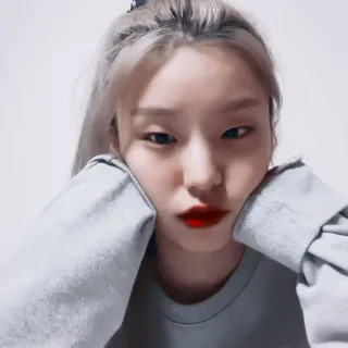 💋 8233bd98 woman, portrait, person, korean, girl, selfie whatsapp sticker