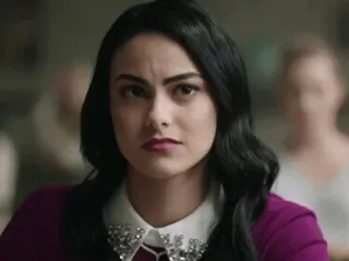 😩 37a99bba Veronica Lodge Riverdale 틴 드라마, 아치 코믹스, 베로니카, TV 쇼, 리버데일 telegram sticker