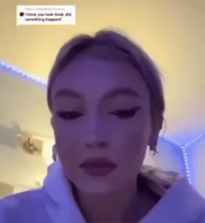 😭 1fafce2d I think you look tired, did something happen? khuôn mặt, người, câu hỏi, mệt mỏi, phụ nữ telegram sticker