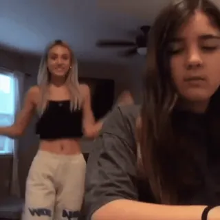 🥳 5cda64e2 telegram sticker