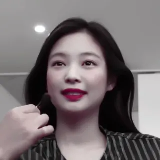 🧄 e8cb62a5 Jennie Kim kpop, jennie, kim, 化妆, 亚洲 telegram sticker
