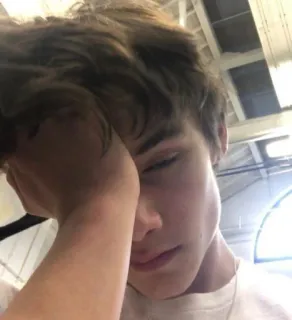 🚬 f1f45368 teenager, boy, male, portrait, young whatsapp sticker