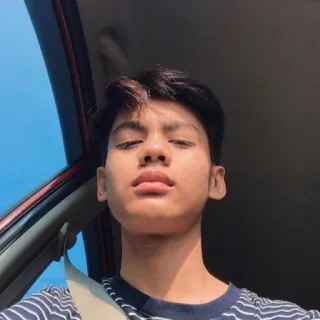 🚬 9910d642 Nastolatek, Selfie, Portret, Młody, Wewnątrz, Chłopak telegram sticker