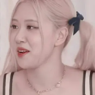 🍬 62d734f7 Rose Kpop, Rose, Blackpink, Sängerin, Idol, Frau, blond whatsapp sticker