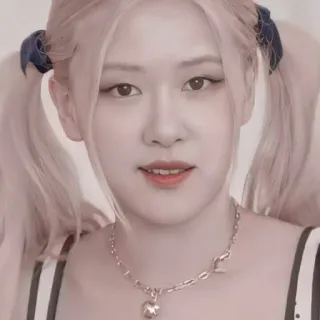 🍬 a4d4a0d8 Rose K-Pop, Rose, Blackpink, Sängerin, Promi, süß, blond whatsapp sticker