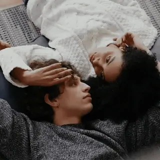 @Gifs_Gallery ʀᴏᴍᴀɴᴛɪᴄ ᴘᴀᴄᴋ 🐣💖 :: @fStikBot telegram stickers