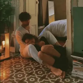 @Gifs_Gallery ʀᴏᴍᴀɴᴛɪᴄ ᴘᴀᴄᴋ 🐣💖 :: @fStikBot whatsapp stickers