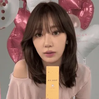 🐽 6dd239b5 donna, bellezza, ritratto, trucco, acconciatura telegram sticker