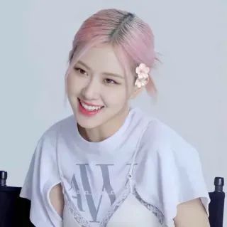 🌸 c2c7ef49 Rose wanita, rambut pink, bunga, potret, tersenyum, Korea telegram sticker