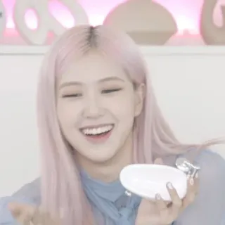 ✨ 4155b8c8 女性, ピンク髪, 笑顔, 人物, ポートレート telegram sticker