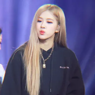 🥧 7158f973 Rose BLACKPINK Rose, Blackpink, chanteuse, K-pop, idole, célébrité telegram sticker