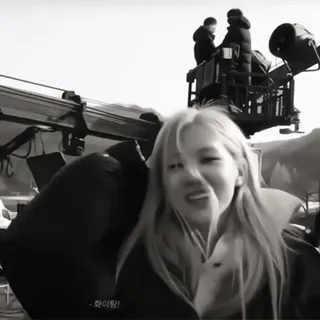 🎂 94252e1d 화이팅! 흑백, 사람, 한국, 여자, 카메라 telegram sticker