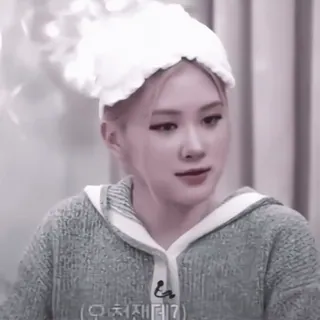 🏩 0279c4cf 오처재데? женщина, блондинка, повседневный, кореянка, мода, портрет whatsapp sticker