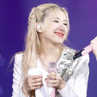 🙂 aa5c926d Rosé singer, kpop, rose, blackpink, celebrity, music, performer telegram sticker