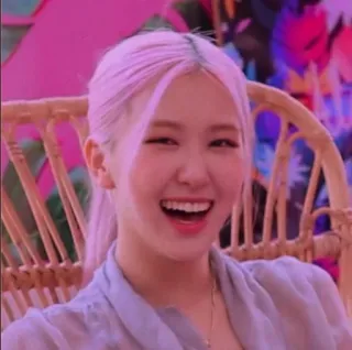 😅 e88cd1de Rose Sängerin, Kpop, Rose, Blackpink, Frau, lächelnd whatsapp sticker