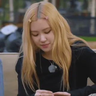 🪴 72494f7c Rose 罗婕, 歌手, 韩流, Blackpink, 名人, 偶像 telegram sticker