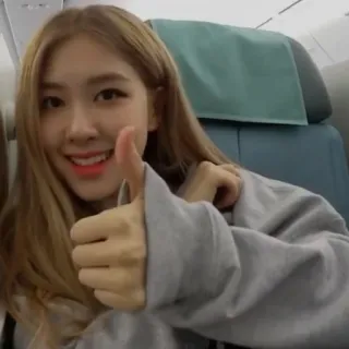 🌹 804baabb Rose mawar, K-pop, penyanyi, jempol ke atas, positif, gadis whatsapp sticker