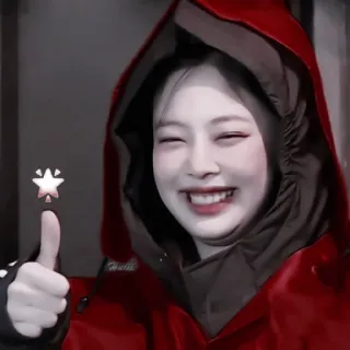 👍 56dafe8c joinha, sorrindo, feliz, mulher, moletom com capuz, estrela telegram sticker