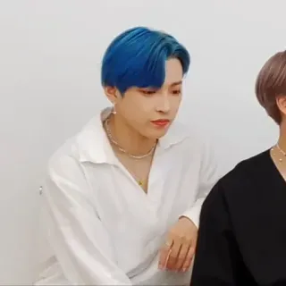 ⛈ 244fb162 pria, orang, rambut biru telegram sticker