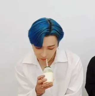 ⛈ 65ac0b44 telegram sticker