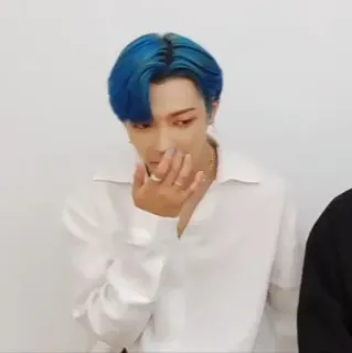 ⛈ d83fd994 telegram sticker