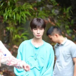 😲 bed02d8d telegram sticker