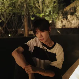 🙂 f762ed86 telegram sticker