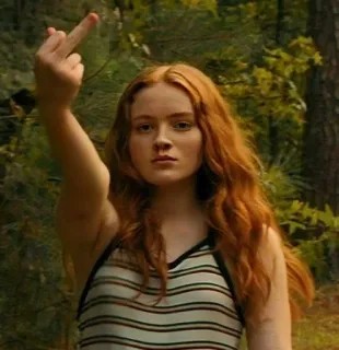 😮‍💨 5b8227ba dito medio, offensivo, gesto, donna, capelli rossi, foresta telegram sticker