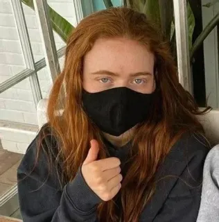 👍 cec9c35f donna, maschera, pollice in su, ritratto, persona telegram sticker