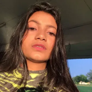 🍔 c001f661 Porträt, Frau, Mädchen, Selfie, Person, Gesicht telegram sticker