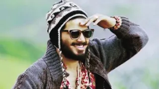 ❤️ dad09085 ผู้ชาย, แว่นกันแดด, หมวก, ภาพเหมือน, ยิ้ม, ลำลอง telegram sticker