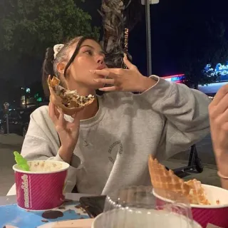 Sahar Luna @mioogif telegram stickers