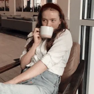 🥕 077b3395 女性, コーヒー, 飲み物, リラックス, カジュアル, 座る, カフェ, 屋内 telegram sticker