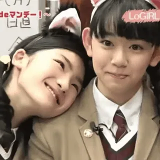 💑 e7564b10 deマンデー!〜 giapponese, ragazze, uniforme scolastica, carino, amici, orecchie da gatto whatsapp sticker