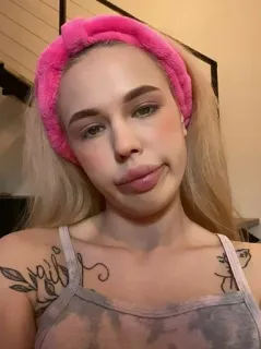 🤨 7246d02f whatsapp sticker