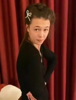 🌟 f6a80943 telegram sticker