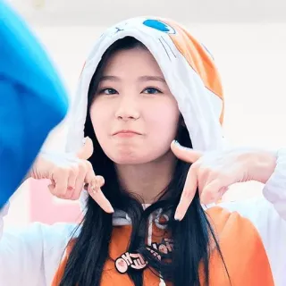 😕 e2124046 menina, moletom com capuz, fofa, asiática, mulher, kawaii, coreana telegram sticker