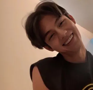 🥰 8024b99c telegram sticker