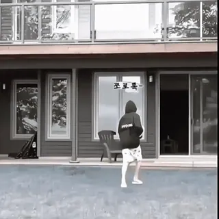 😋 2e7dd295 조로록 korea, teks, luar ruangan, rumah telegram sticker