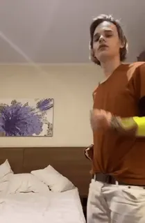 🏃 1e558094 whatsapp sticker