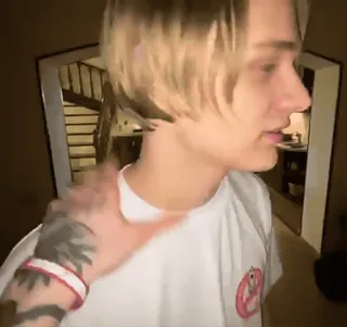 😶 ff490ebc whatsapp sticker