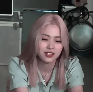 🍓 256bf5d0 telegram sticker