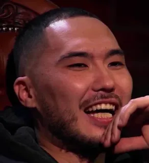 😅 c09a9d37 男人, 人, 肖像, 微笑, 脸 whatsapp sticker