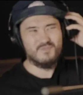 😬 d84caa7b whatsapp sticker