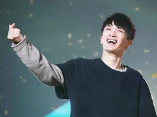 ❤ fb84a3b3 telegram sticker