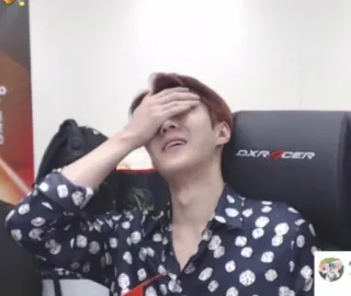 👑 8ab327fd telegram sticker