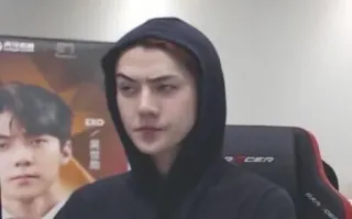 👑 ca7cb1d4 telegram sticker