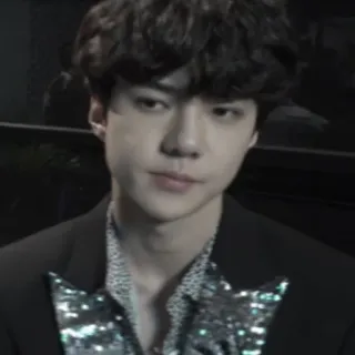 👑 cf50b8b7 男人, 肖像, 西装, 韩国, 亚洲 telegram sticker