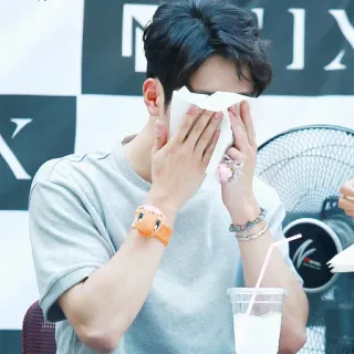 😭 29bf7931 telegram sticker