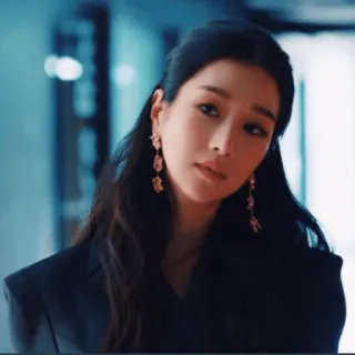 🤨 298218e5 femme, portrait, actrice, beauté, mode, style telegram sticker